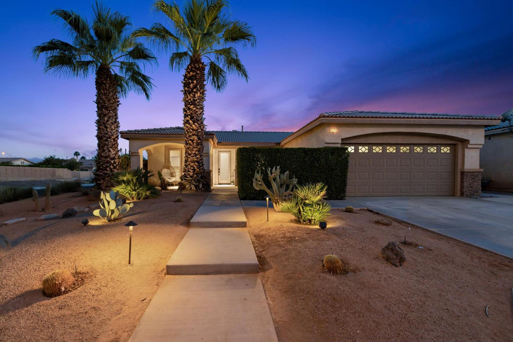 Casa Desert Muse With Heated Pool Spa Firepit Mini Golf And Games Indio Eksteriør billede